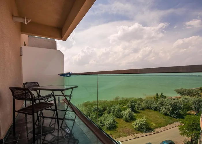 Apartment Moonlight *